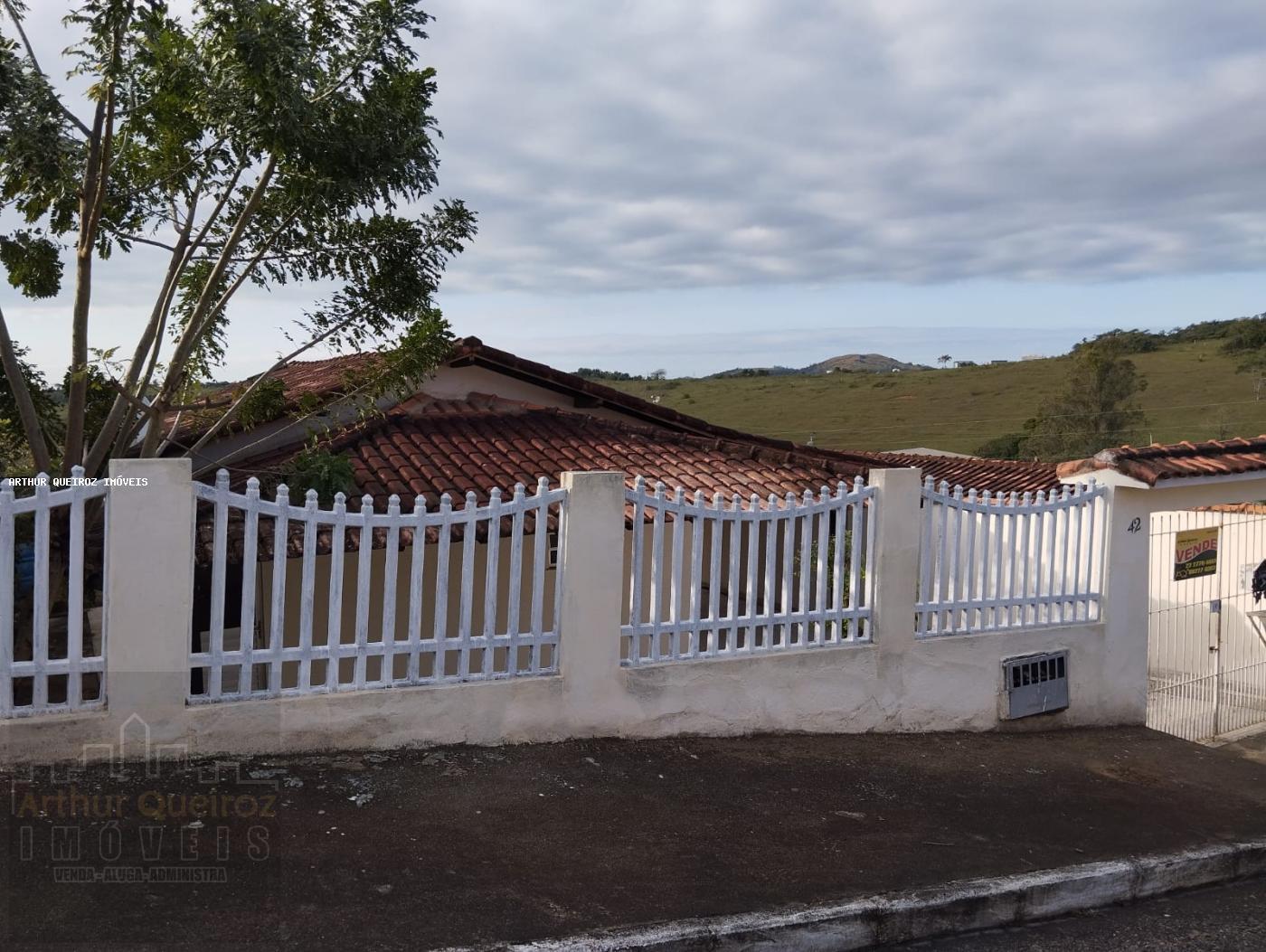 Casa, 2 quartos, 200 m² - Foto 2