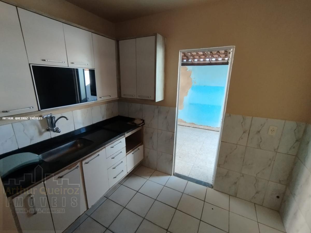 Casa, 2 quartos, 200 m² - Foto 13