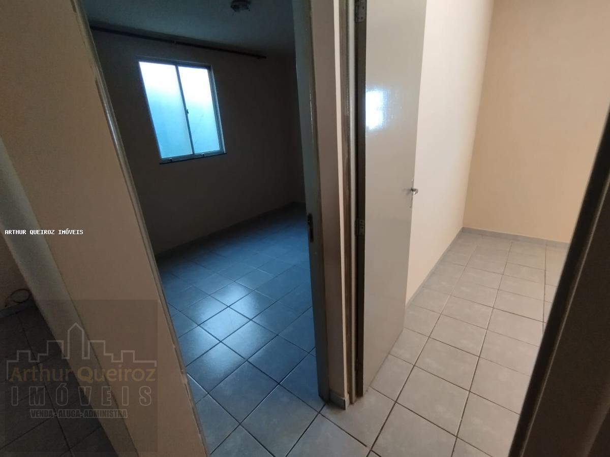 Casa, 2 quartos, 200 m² - Foto 14