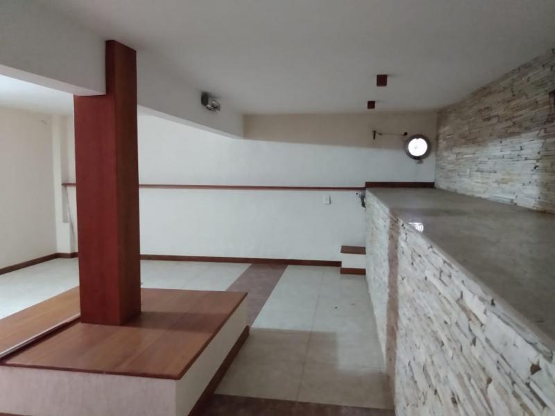 Casa, 3 quartos, 450 m² - Foto 1