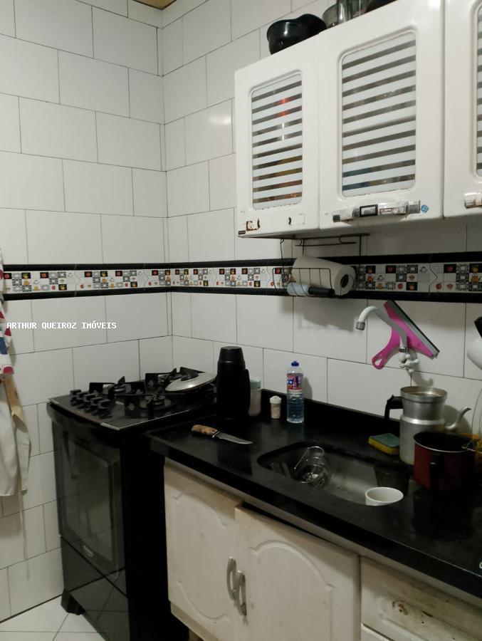 Casa, 2 quartos, 80 m² - Foto 2