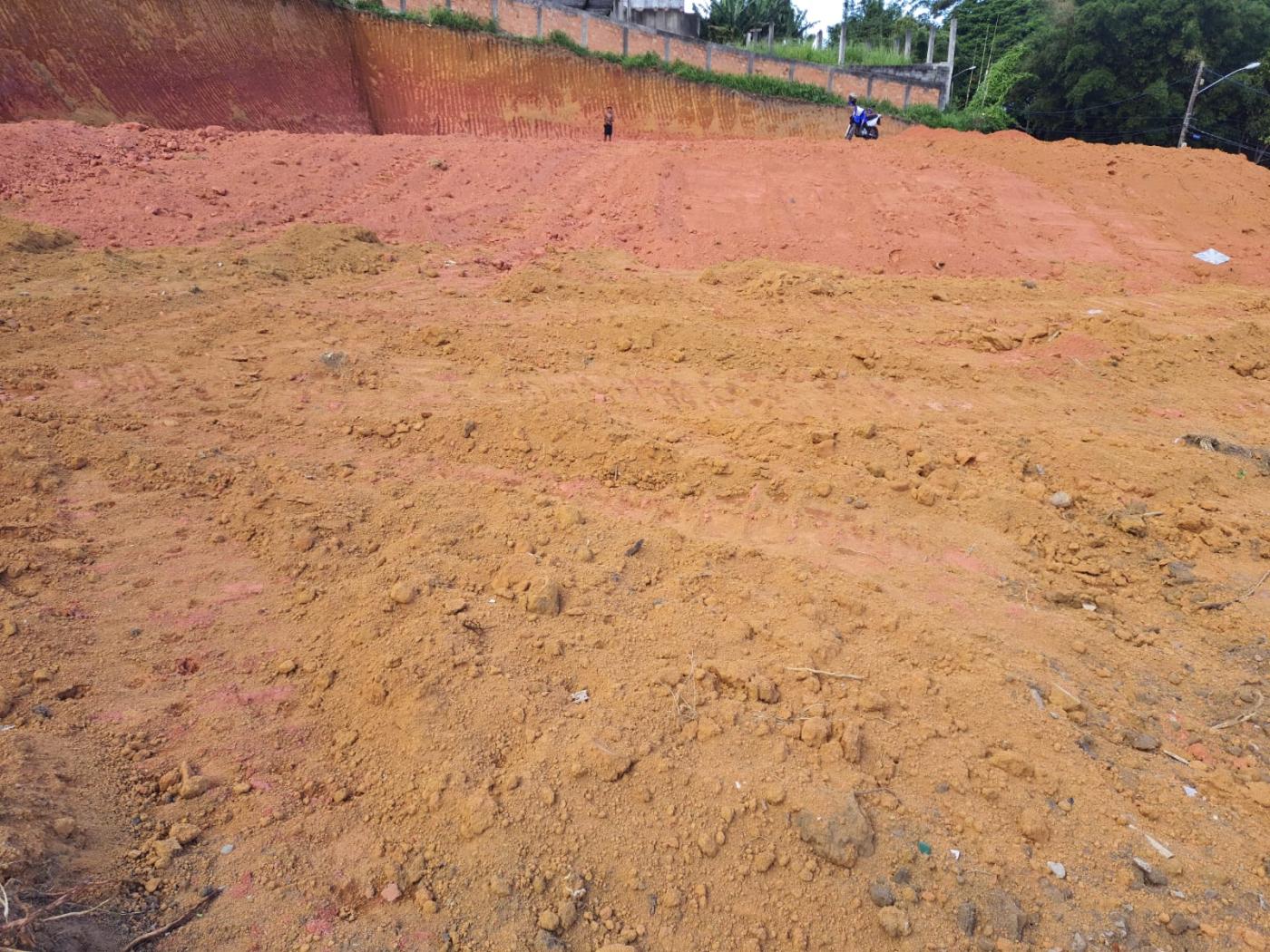 Terreno, 2400 m² - Foto 2