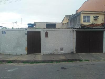 Casa para Venda, em Macaé, bairro Aeroporto, 3 dormitórios, 1 banheiro, 1 vaga